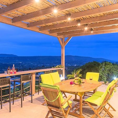 Villa Vardis Heated Pool Vryses Zewnętrze zdjęcie