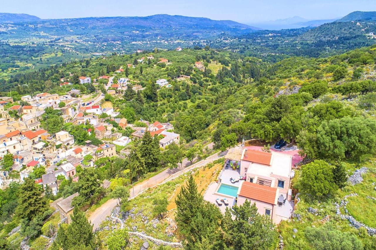Villa Vardis Heated Pool Vryses Zewnętrze zdjęcie