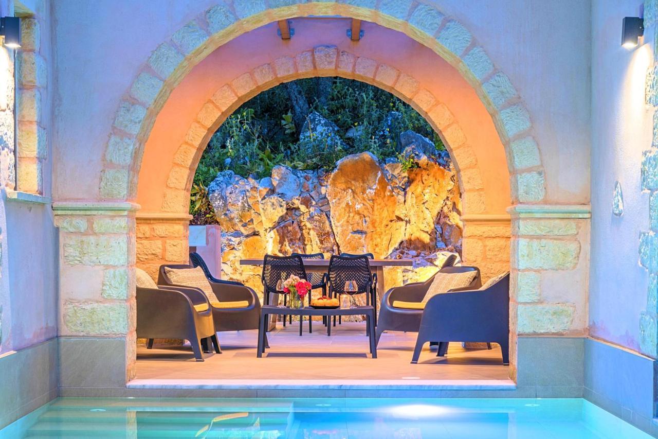 Villa Vardis Heated Pool Vryses Zewnętrze zdjęcie