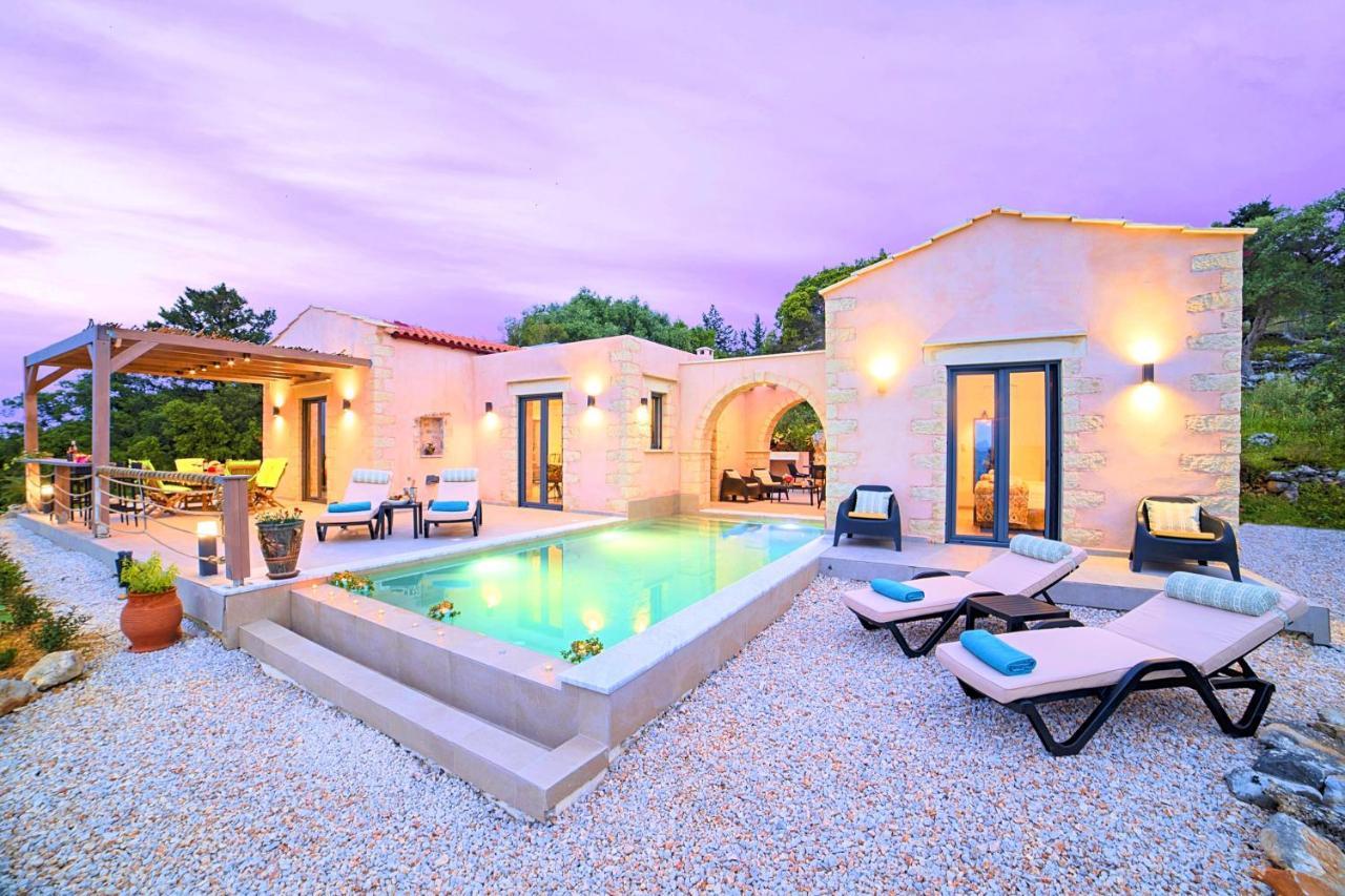 Villa Vardis Heated Pool Vryses Zewnętrze zdjęcie